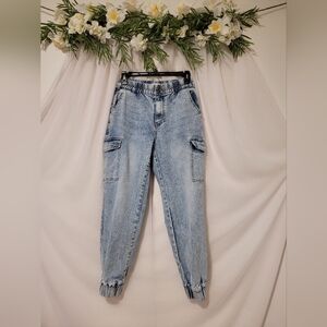 Almost Famous Brand Joggers Medium